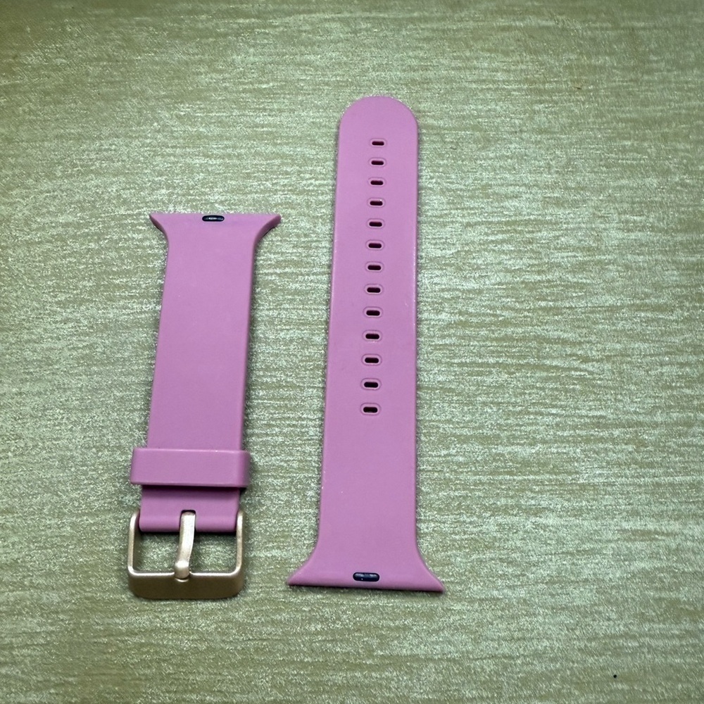 💸CLEARANCE 4/$15💸 Active Silicone Purple Apple Watch Band